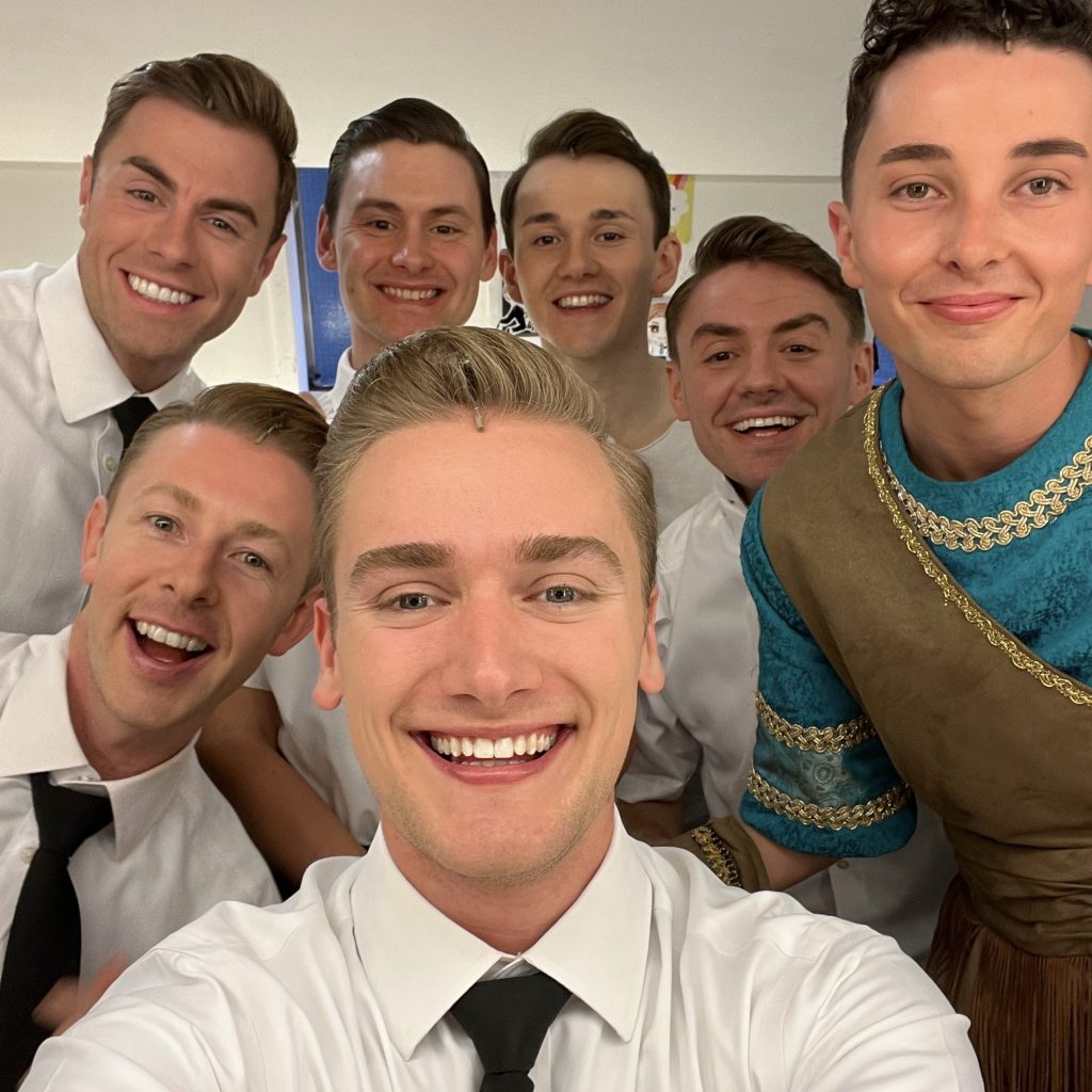 LUKE REDMORE SQUARE BOOK OF MORMON 3